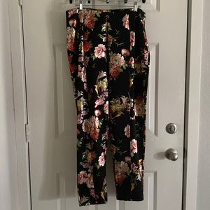 Forever 21 - Women’s Floral Slim Ankle Pants